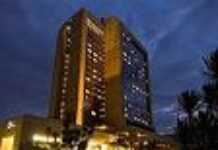 Observers luxuriate in Zimbabwe hotels as death toll swells by hundreds Observers luxuriate in Zimbabwe hotels as death toll swells by hundreds