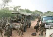 Botswana closes border, deploys military and severs ties with Zimbabwe Botswana closes border, deploys military and severs ties with Zimbabwe