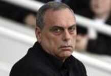 Narrow plane crash escape for former Chelsea coach Avram Grant and family Narrow plane crash escape for former Chelsea coach Avram Grant and family
