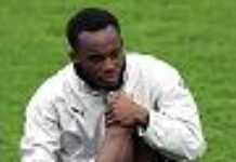 Michael Essien’s injury sends Chelsea into rage Michael Essien’s injury sends Chelsea into rage