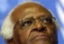 Desmond Tutu gets U.S. Presidential Medal of Freedom Desmond Tutu gets U.S. Presidential Medal of Freedom