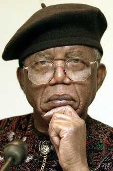 jpg_Chinua-Achebe.jpg