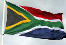 South Africa: Lonmin offers premium 140 euros for minors Flag of South Africa